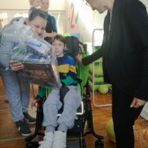 received_1697129557019014