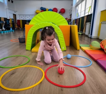 Jeste li znali da učenje boja kod djece s teškoćama u razvoju može biti mnogo više od prepoznavanja vizualnih podražaja?